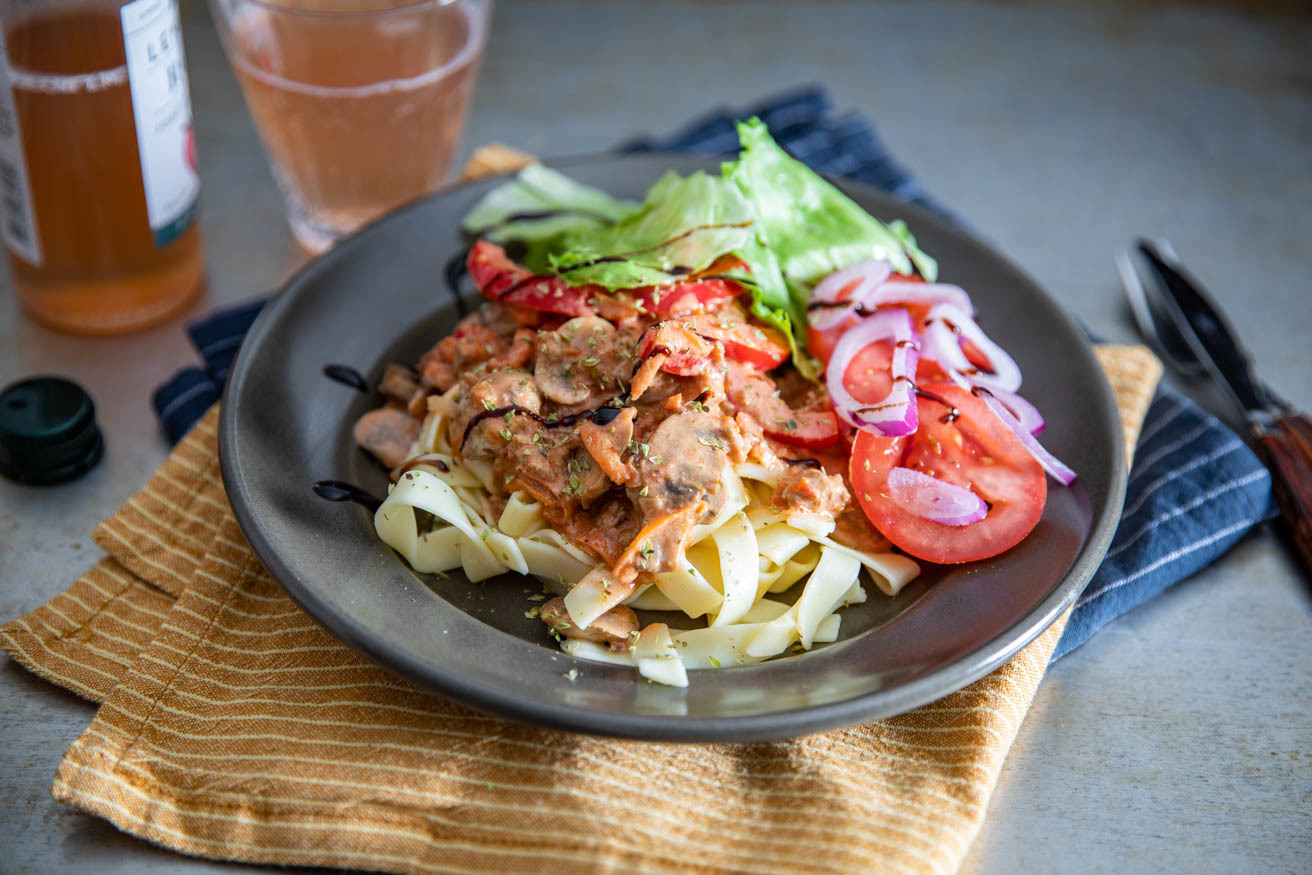 Spaghetti med krämig kycklingfärssås - City Gross